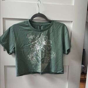 Green Floral Short Sleeve Tee